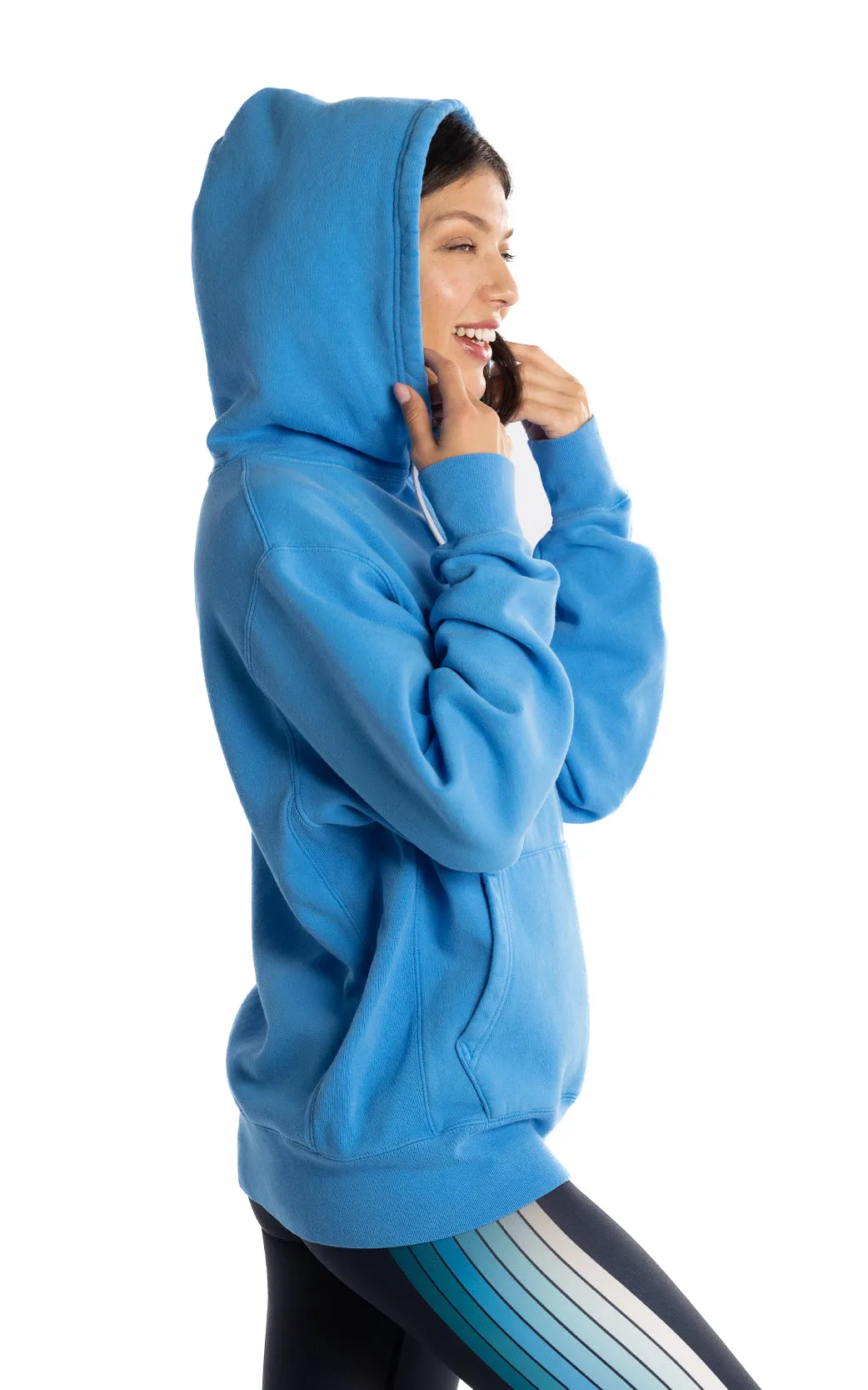 CENTRAL PARK WEST PULLOVER FLEECE HOODIE IN TURQUOISE BLUE