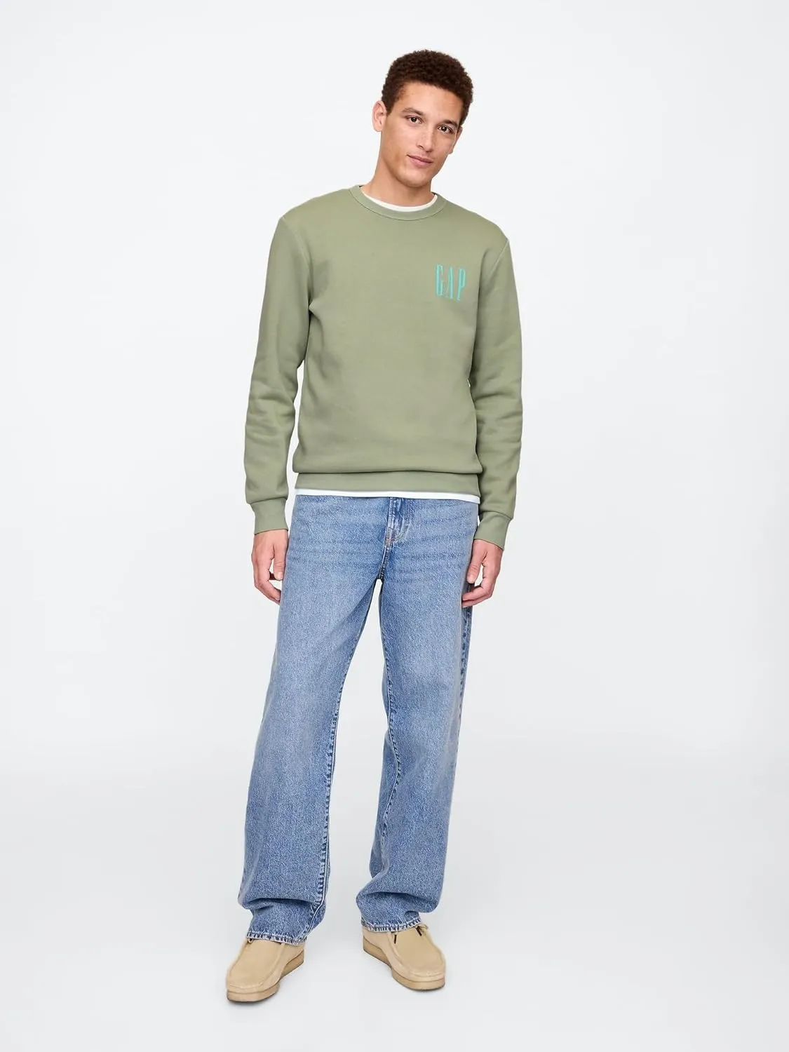 GAP Men's Logo Fleece Crew Sweatshirt
