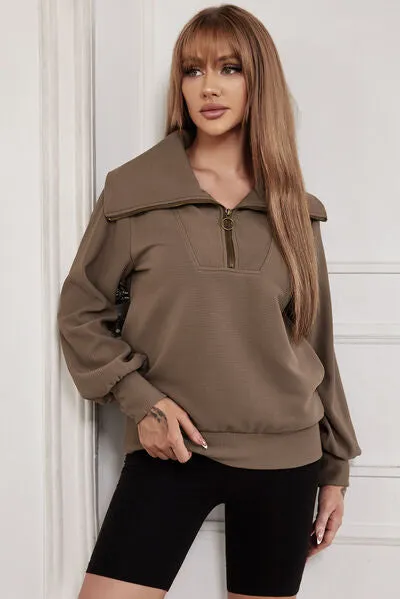 Pocketed Quarter Zip Collared Neck Sweatshirt